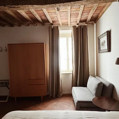 Sofia Guest house Querceta