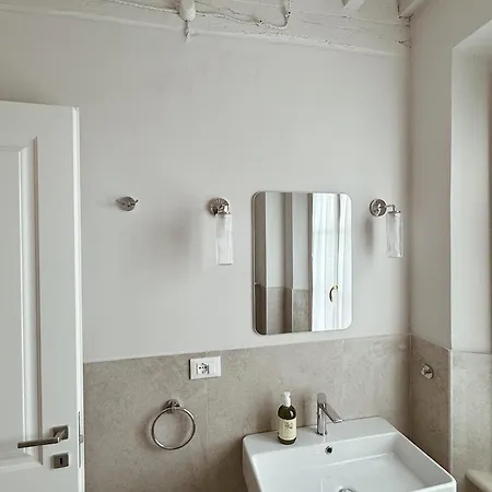 Konukevi Sofia Querceta