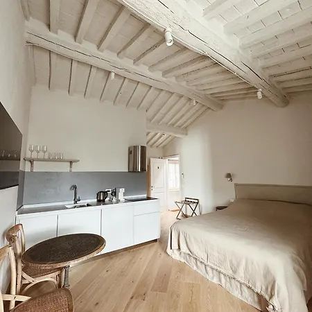 Konukevi Sofia Querceta